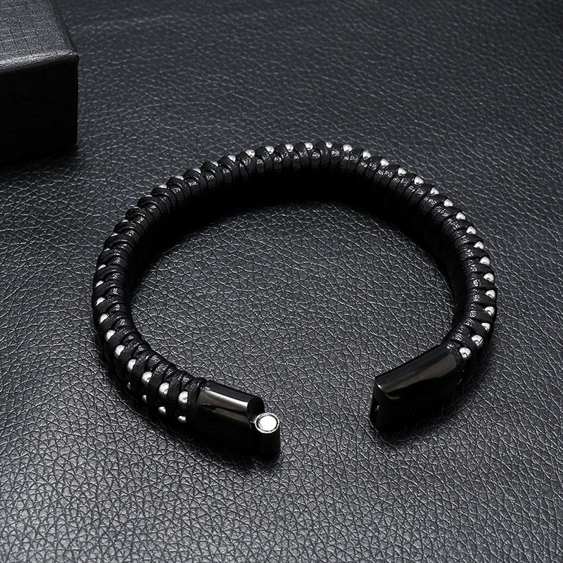 Hand-woven Titanium Steel Magnet Buckle Leather Bracelet